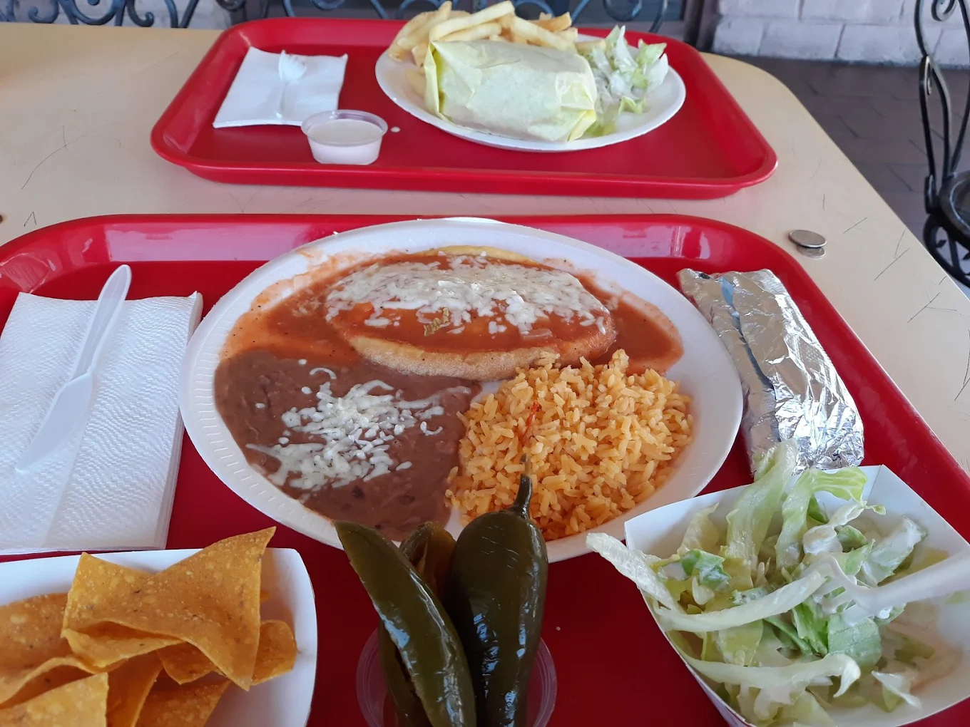 Lucy’s Drive Thru – Fast Food Restaurant Los Angeles, CA