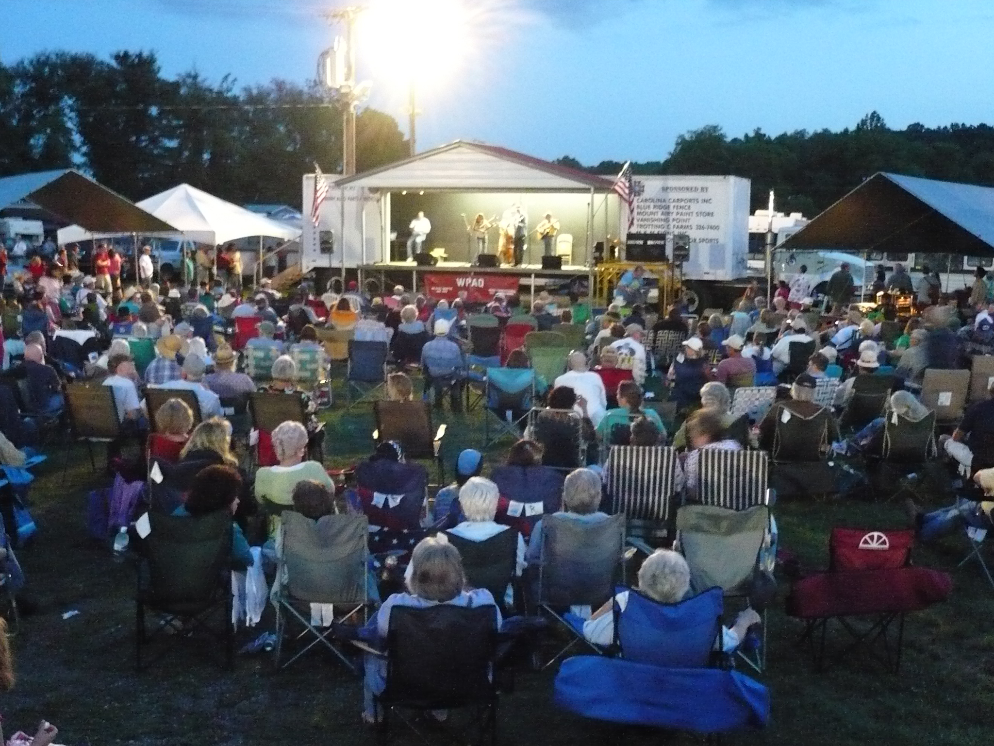 Top 10 North Carolina Festivals in 2025 and Where to Eat Nearby